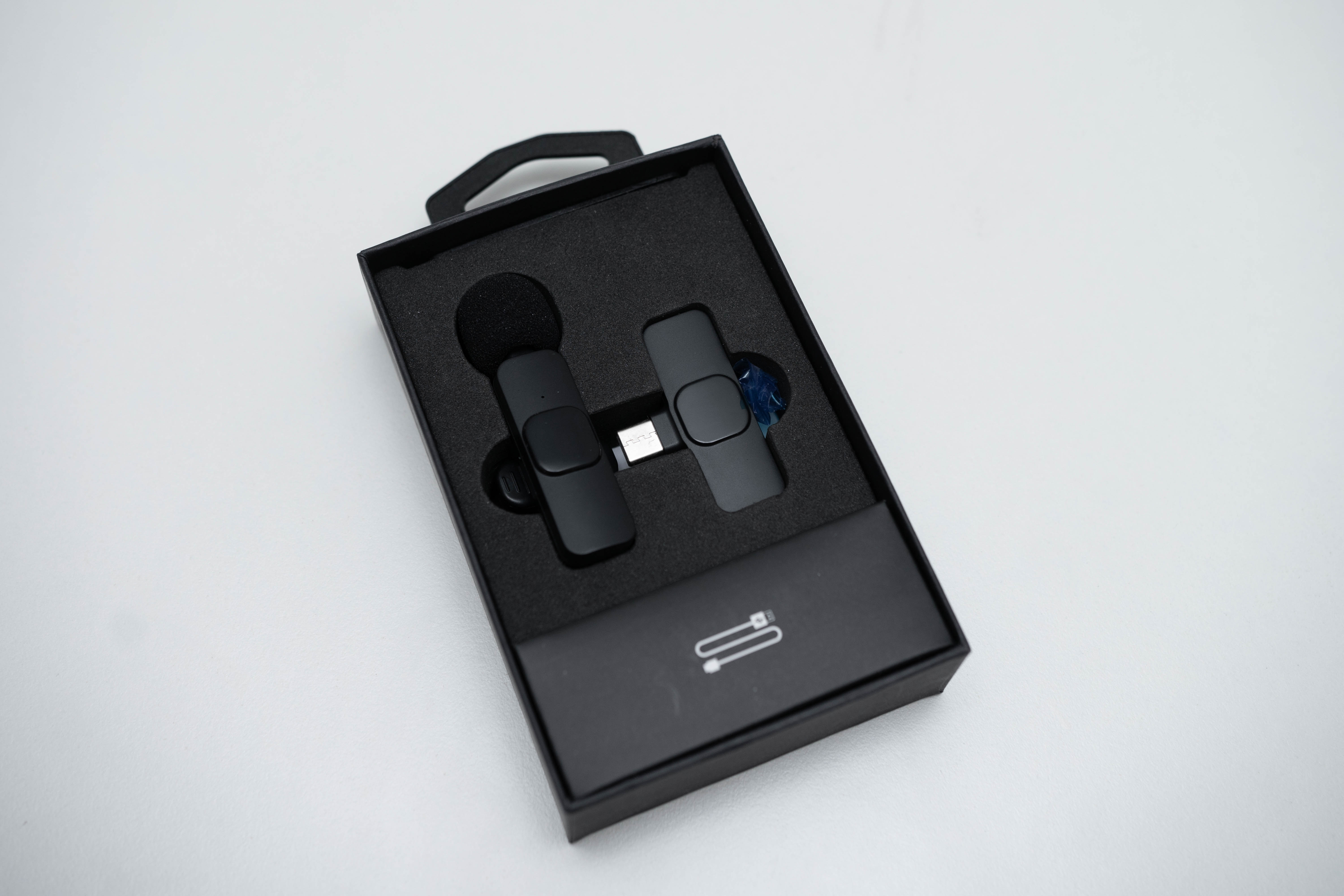 Microfono Corbatero Inalambrico Recargable Para Iphone y Android.